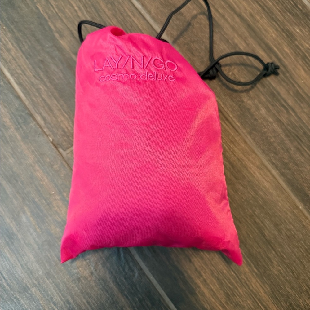 🦄Lay-n-Go Cosmo Deluxe Make up Bag